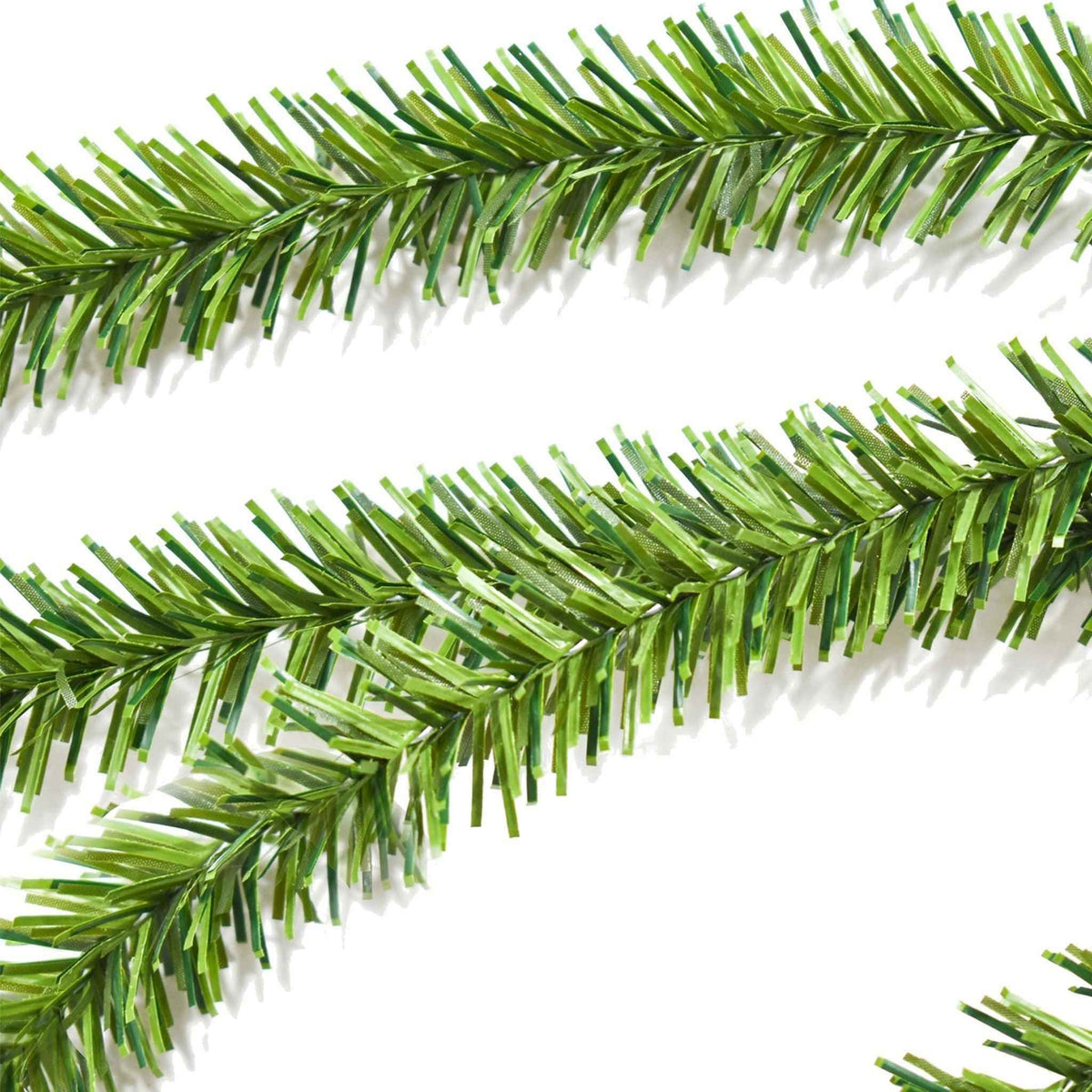 Alpine Green Tinsel Garland - Lee Display