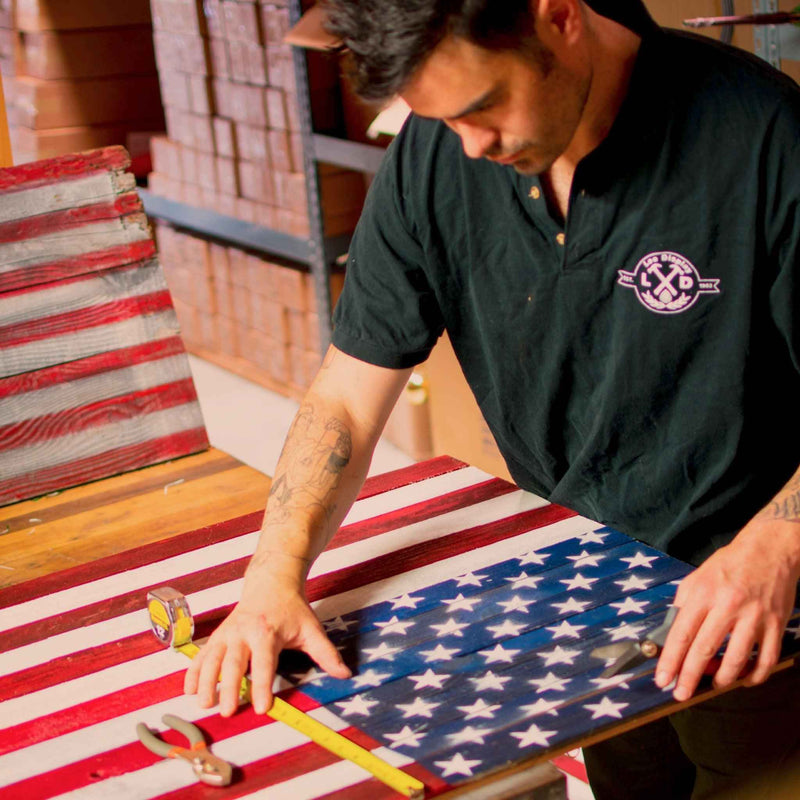 American Flags - Lee Display