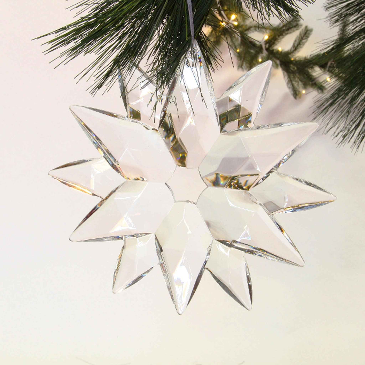 Crystal Clear Acrylic Snowflake - Lee Display