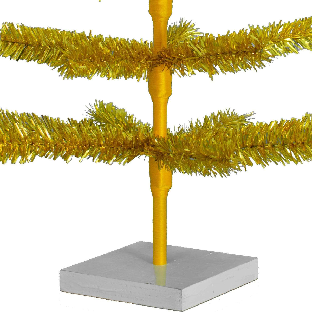 Gold Tinsel Tree with 1in Thin Brush - Lee Display