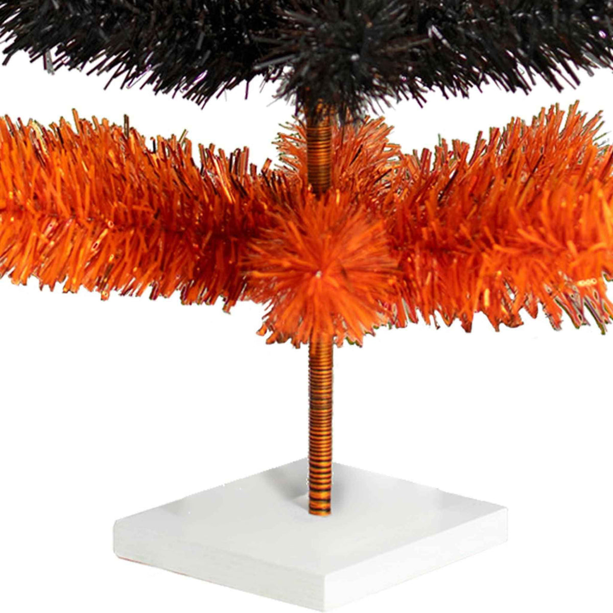 Halloween Layered Tinsel Christmas Tree - Lee Display