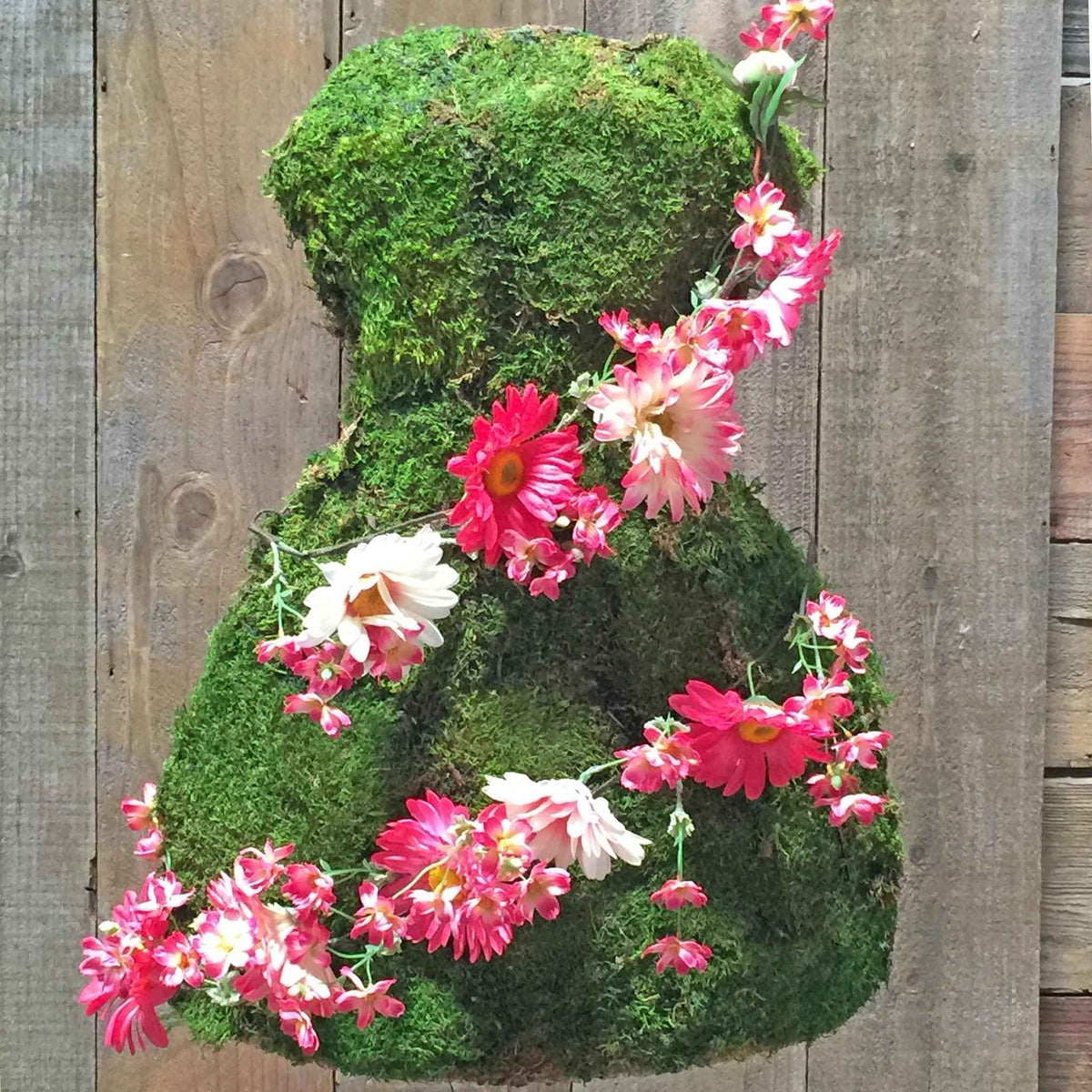 Moss Covered Bust Forms - Lee Display