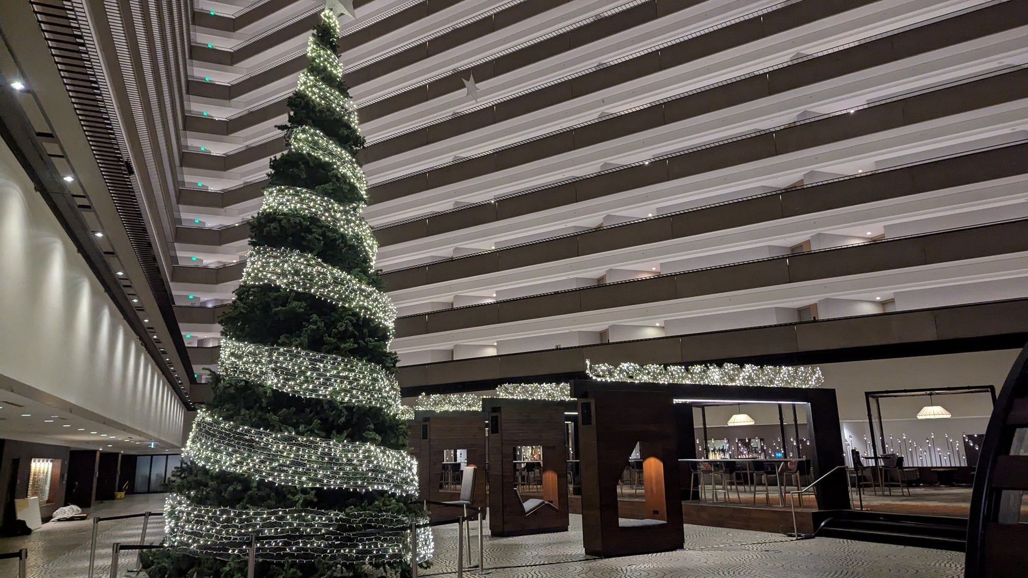 hyatt hotel holiday lighting decor installation bay area ca