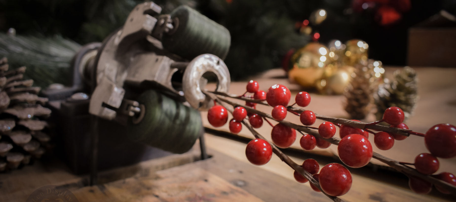 Lee Display's Store Christmas Decorations & Holiday Accents