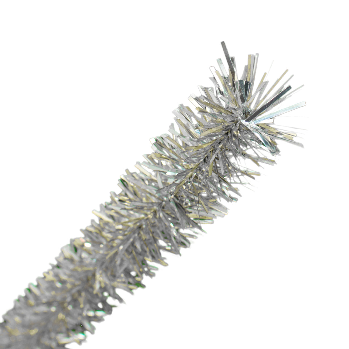 A photo of the 1in diameter Antique Silver Tinsel Garland upclose strand