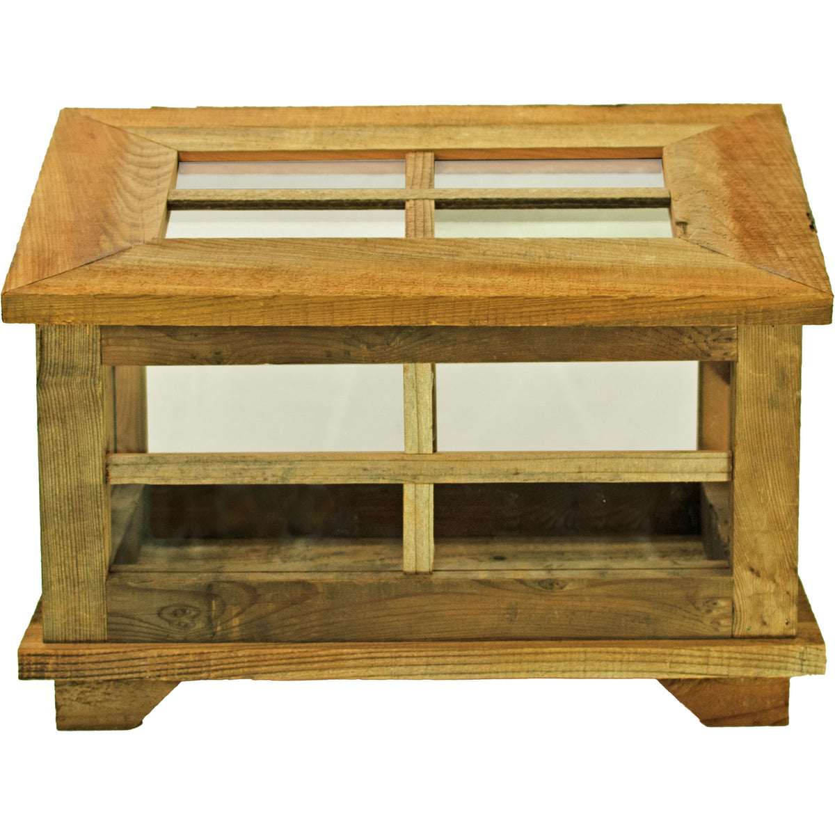 Elevate your gardening experience with our exquisite Outdoor Redwood Gardening Planter Box, a versatile piece that seamlessly blends functionality with style