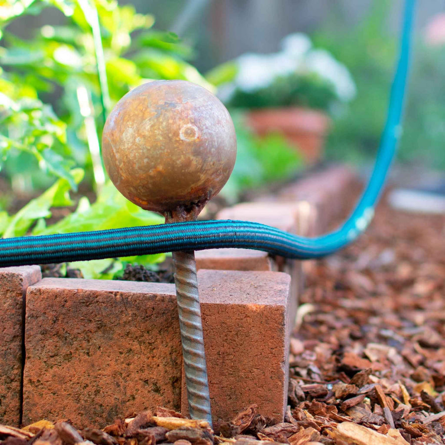 Garden Hose Stake Guides - Lee Display